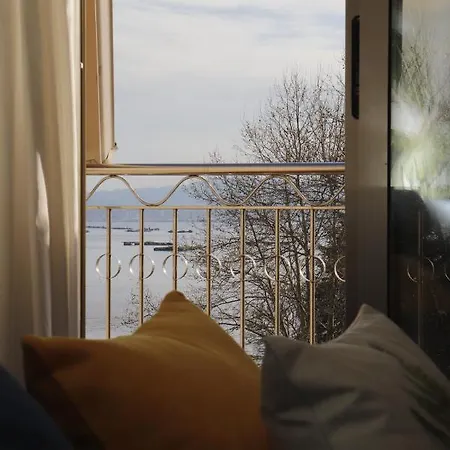 Apartamento ático Primera Línea Playa Con Vistas Rías Baixas Moaña