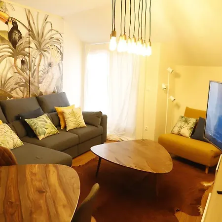 Apartamento ático Primera Línea Playa Con Vistas Rías Baixas *